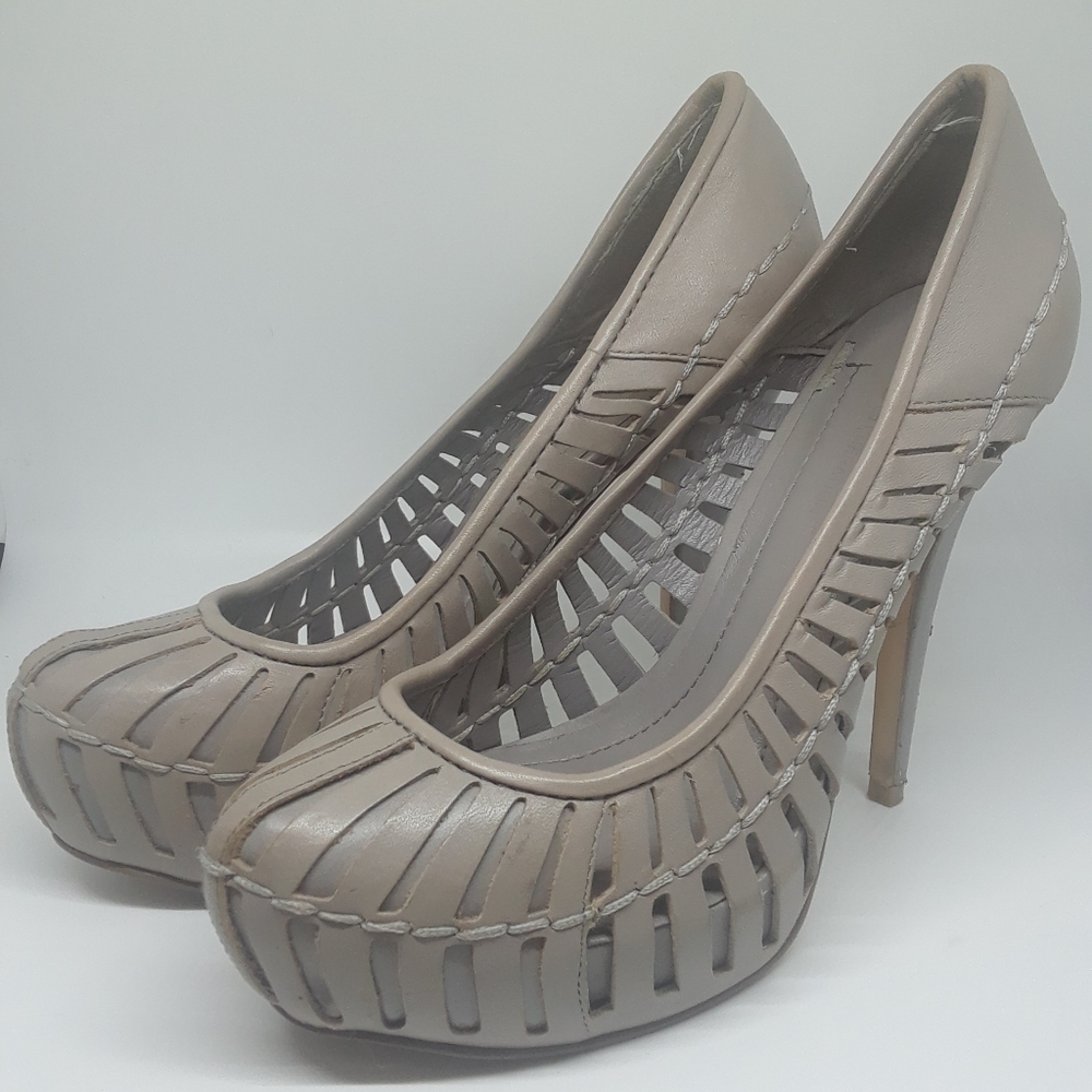 BCBG Nuetral Grey platform Heels